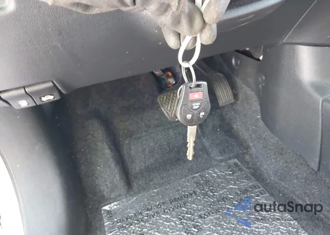 2018 Nissan Versa 1.6 Sv z USA, uszkodzony, nr VIN 3N1CN7AP3JL863269